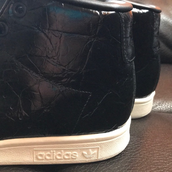NWOB Adidas Black High Top Sneakers - Picture 4 of 7